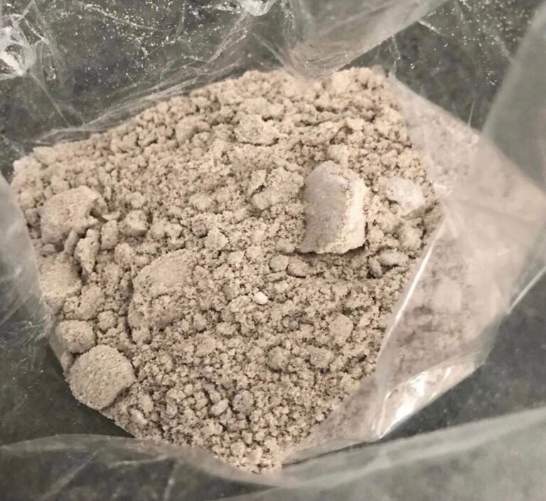 tan-powder-heroin